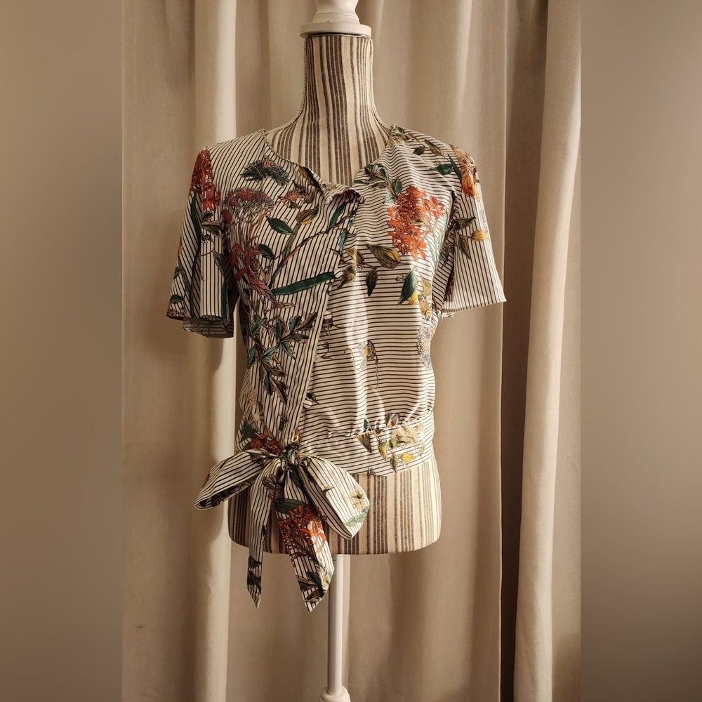 Unique floral stripe blue and white wrap around top